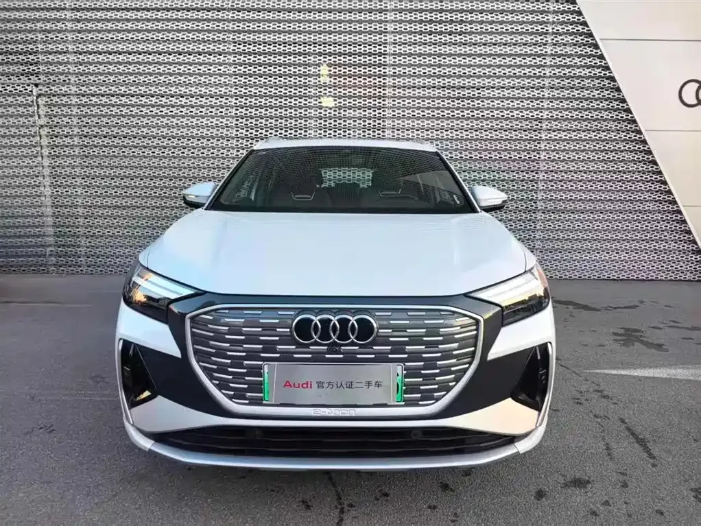 Audi Q4 e-tron 2025 из CN, фото 2