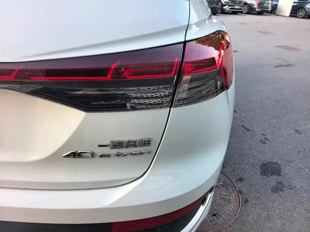 Audi Q4 e-tron 2025 из CN, фото 7