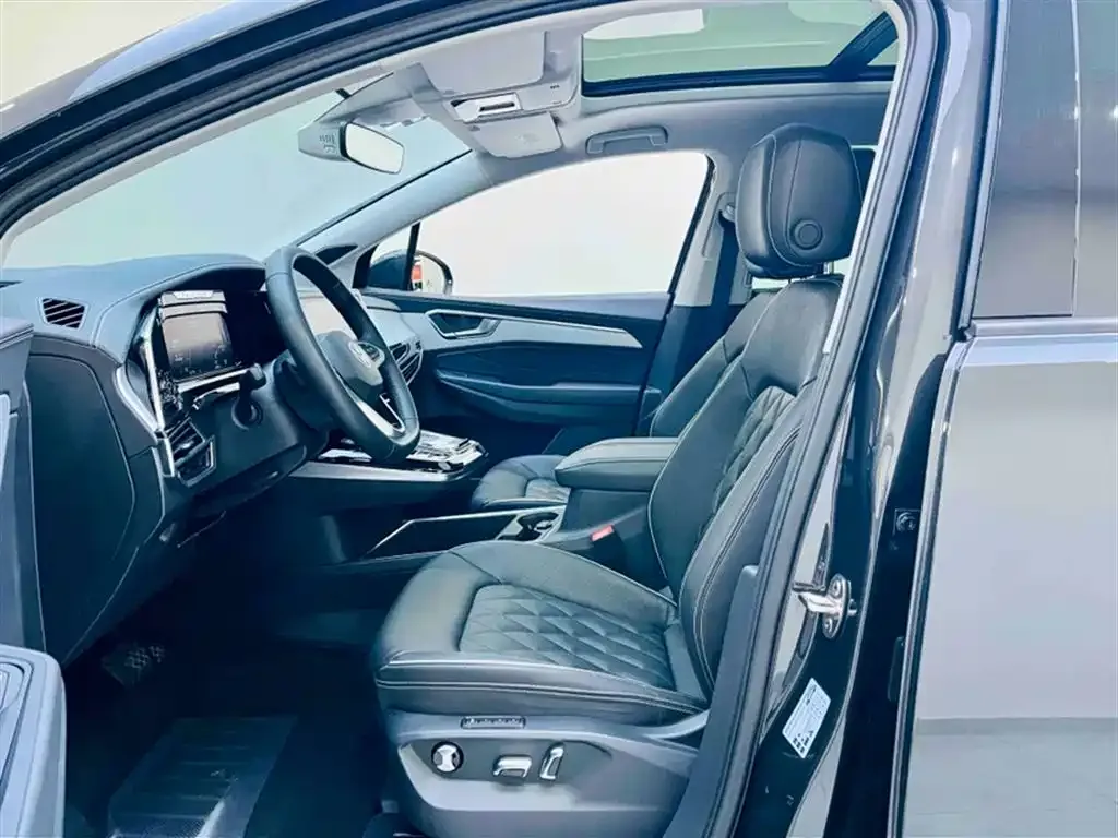 Volkswagen Talagon 2022 из CN, фото 8