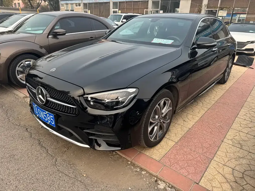 Mercedes-Benz E-Class 2023 из CN, фото 1
