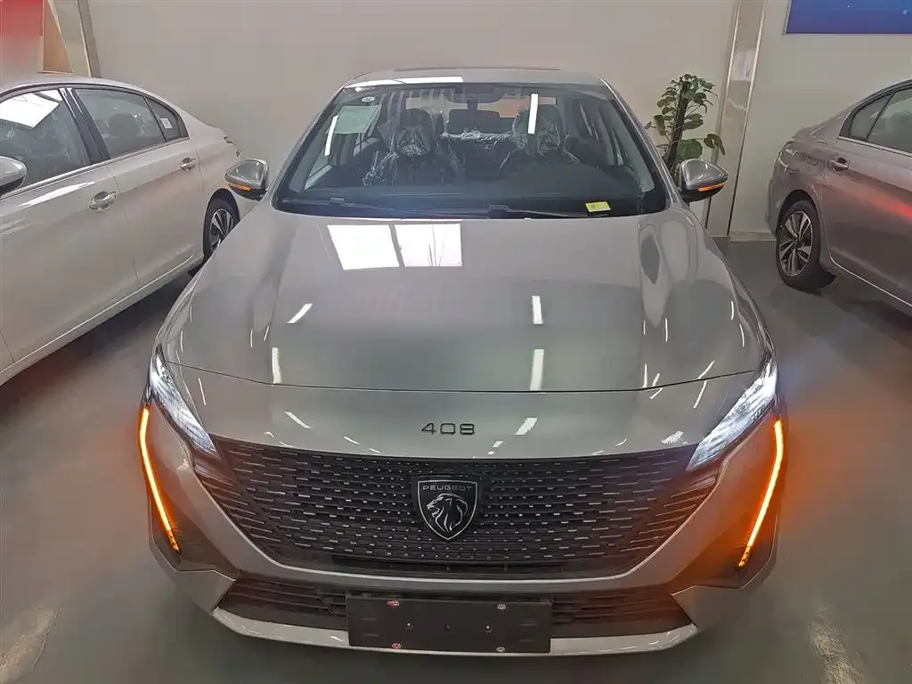 Peugeot 408 2025 из CN, фото 3