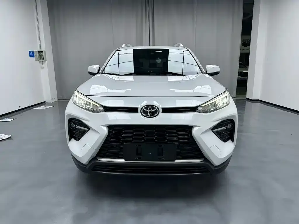 Toyota Wildlander 2022 из CN, фото 2