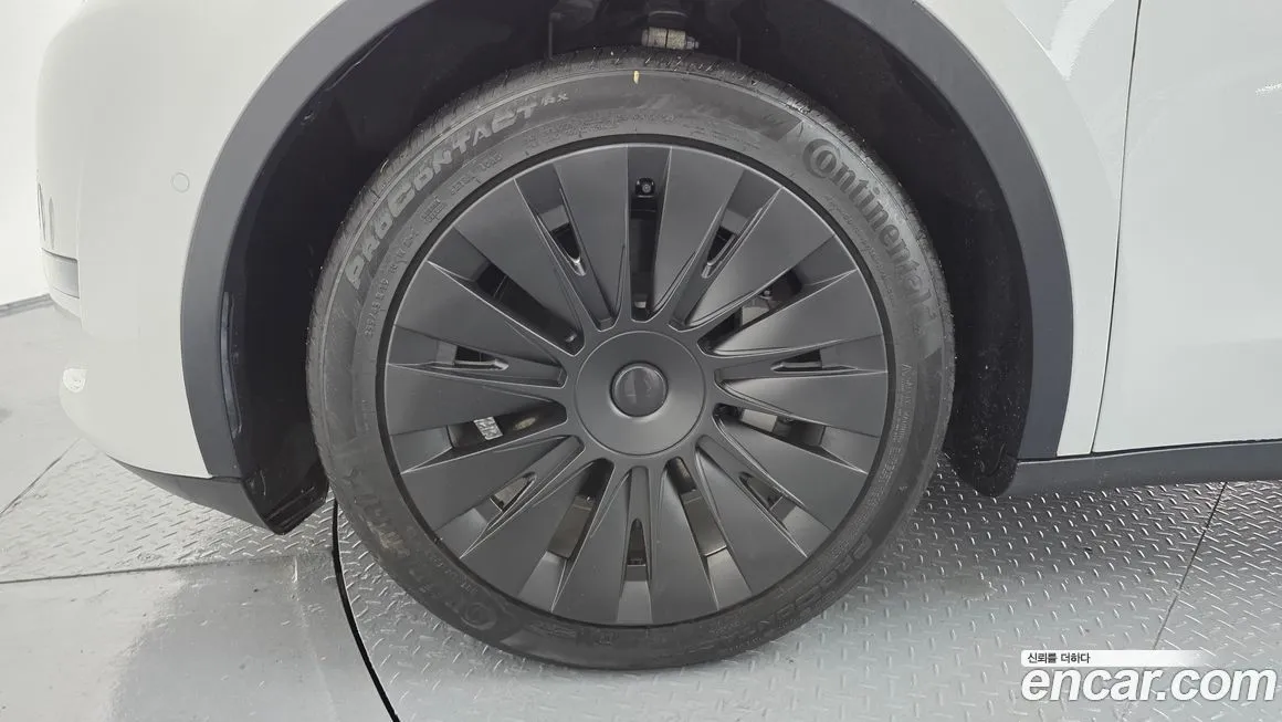Tesla Model Y 2022 из KR, фото 5