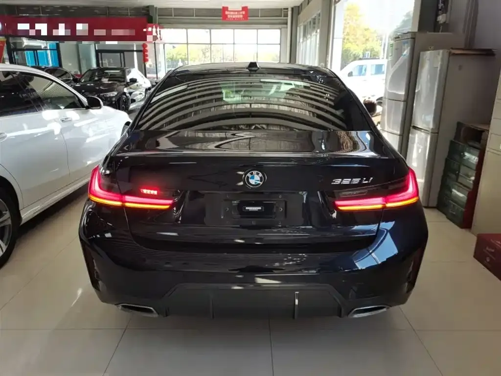 BMW 3 Series 2023 из CN, фото 6