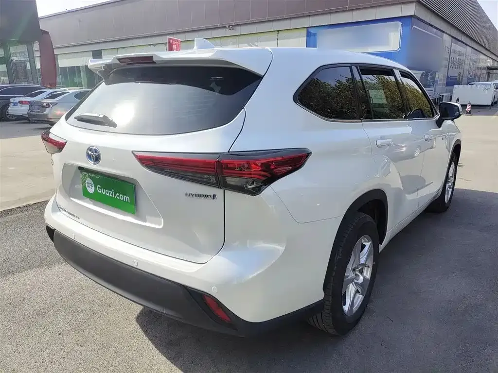 Toyota Highlander 2024 из CN, фото 7