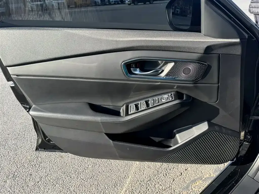 Honda Accord 2024 из CN, фото 3