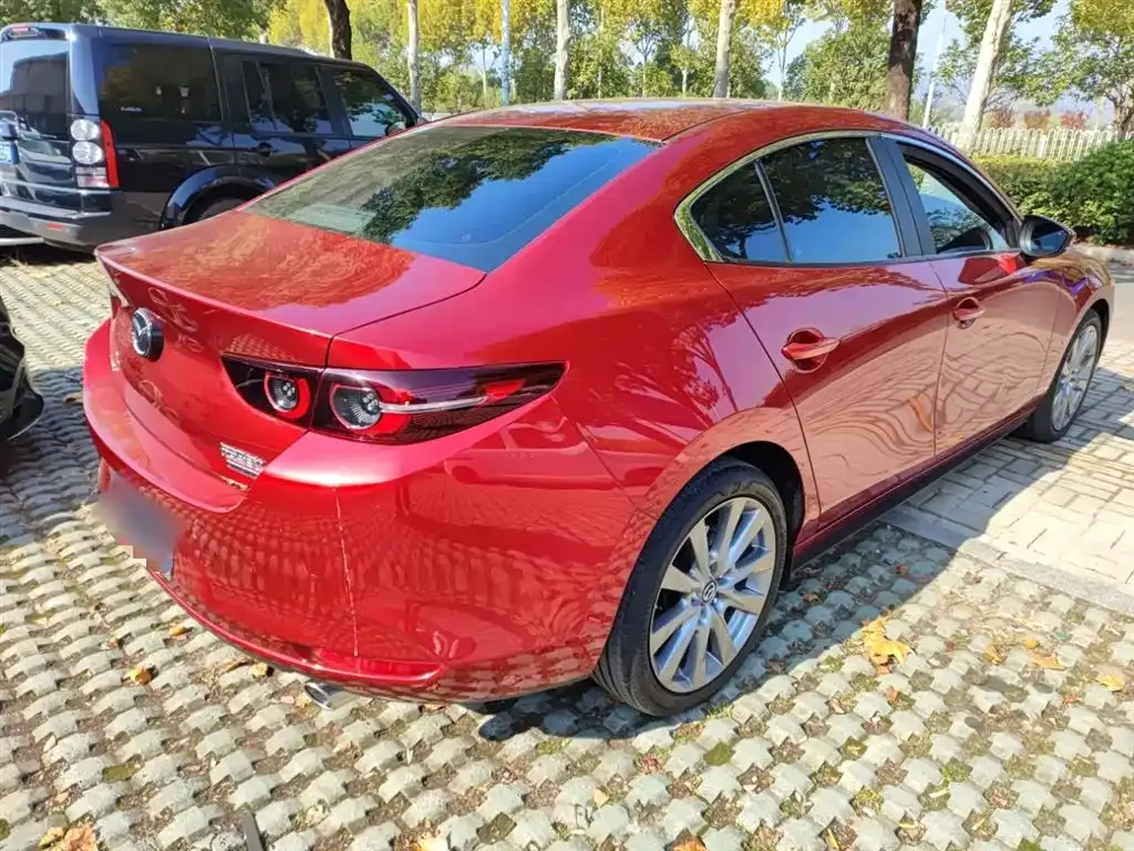 Mazda 3 Axela 2023 из CN, фото 7