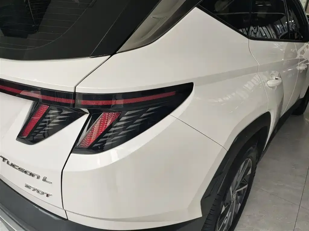 Hyundai Tucson 2022 из CN, фото 8