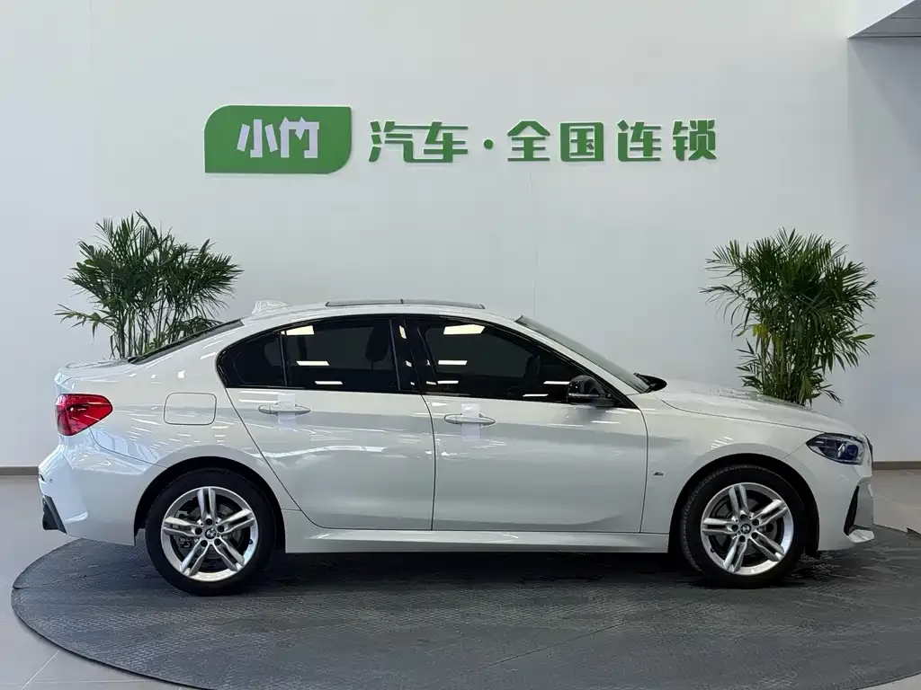 BMW 1 Series 2021 из CN, фото 6