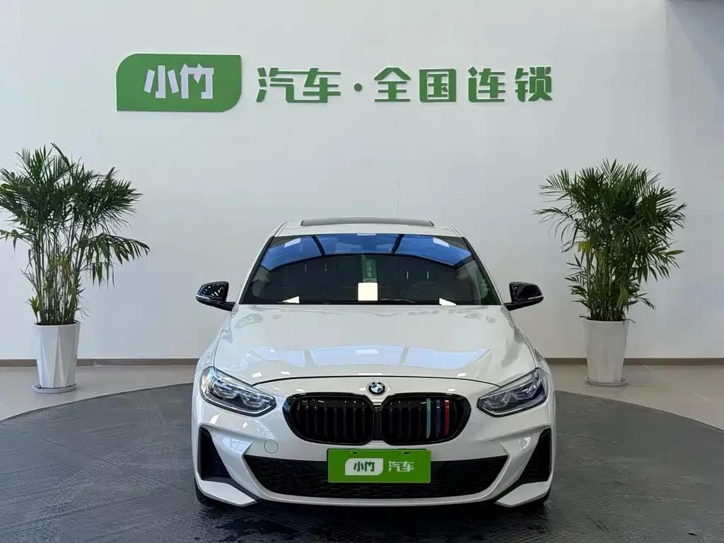 BMW 1 Series 2021 из CN, фото 8