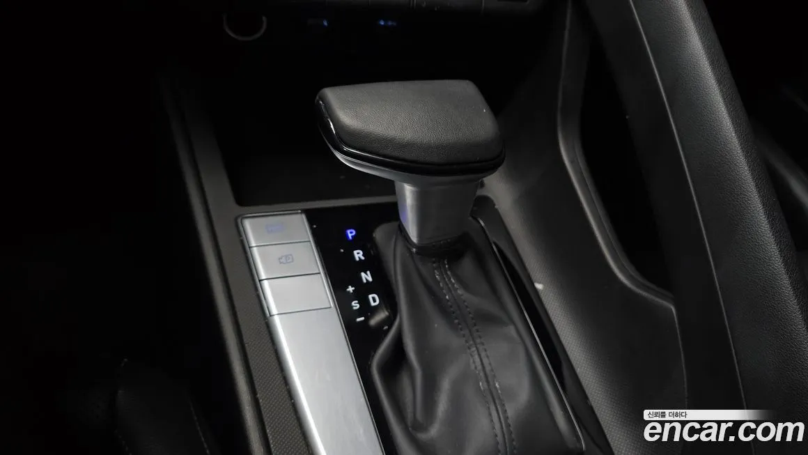 Hyundai AVANTE — фото 9