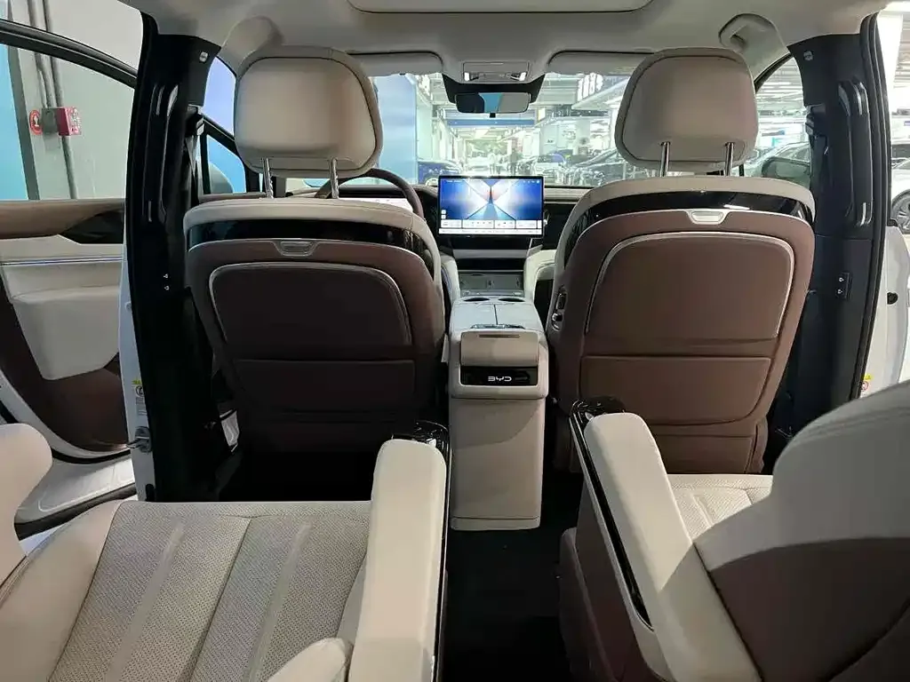 BYD Xia 2025 из CN, фото 8