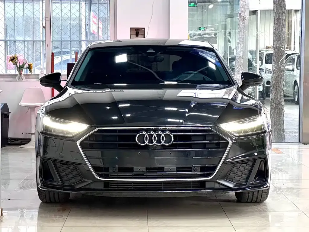 Audi A7 2021 из CN, фото 2