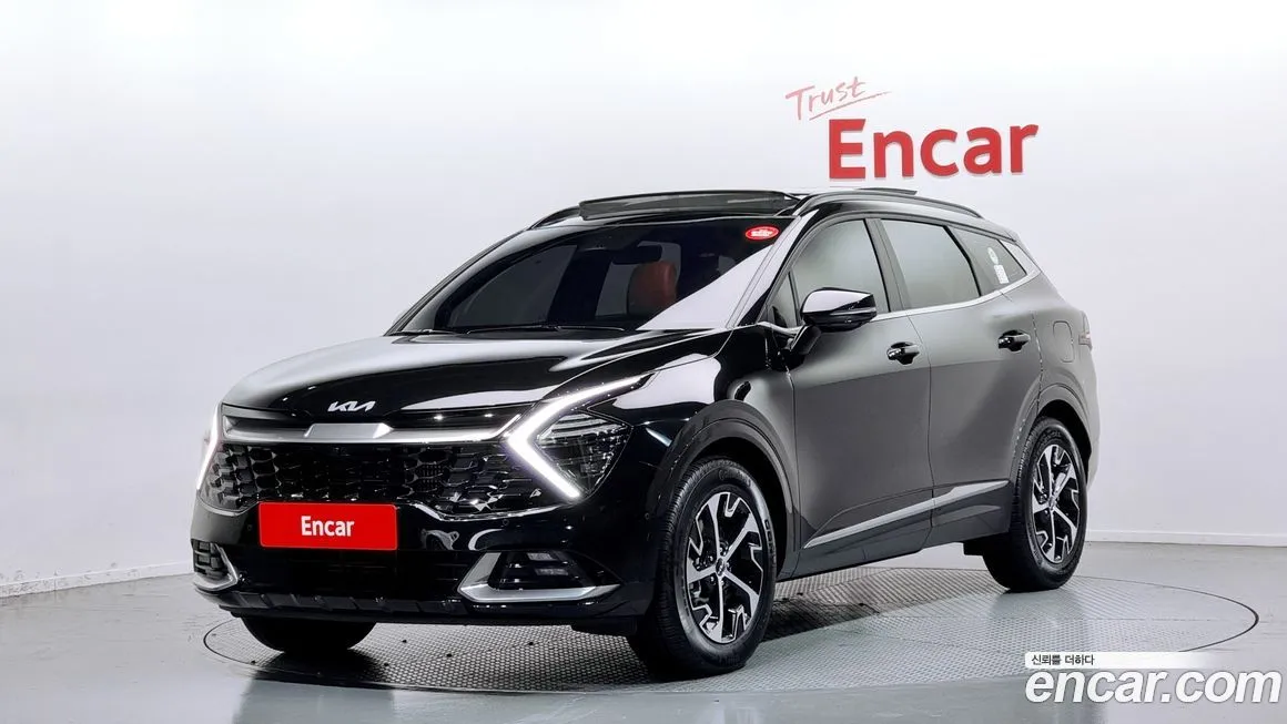 Kia Sportage — фото 1