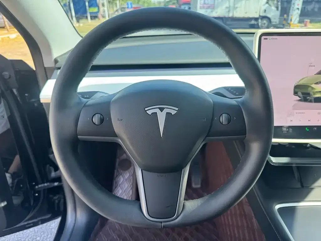 Tesla Model Y 2023 из CN, фото 9