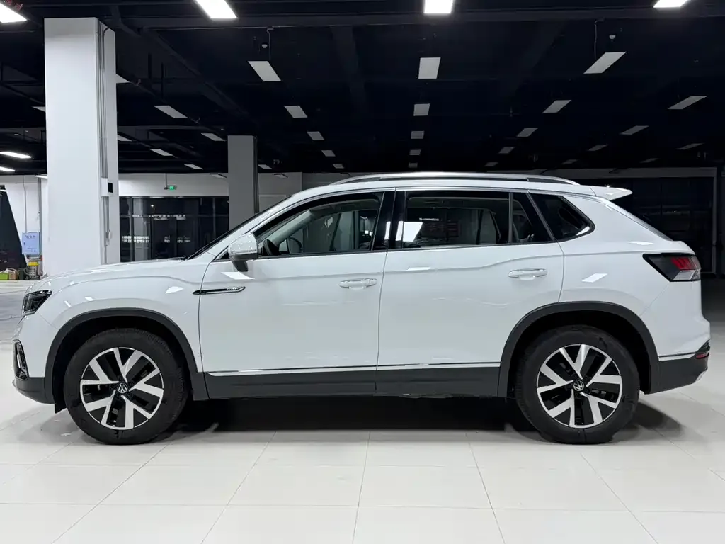 Volkswagen Tayron 2023 из CN, фото 8