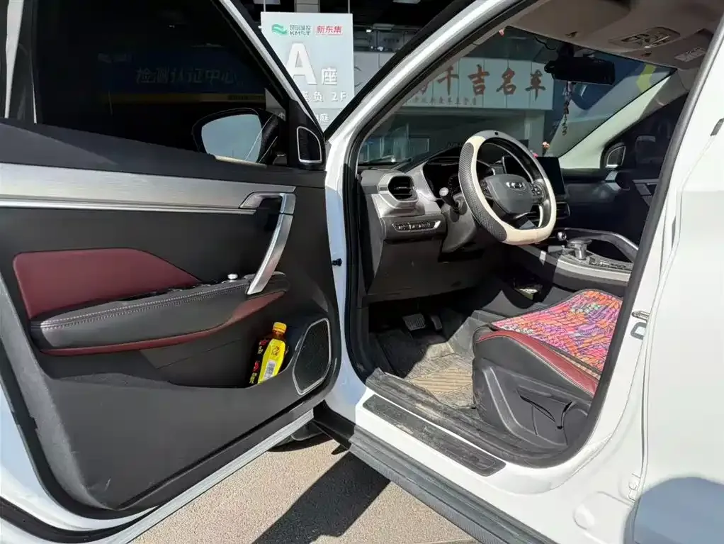Geely Binyue 2022 из CN, фото 10