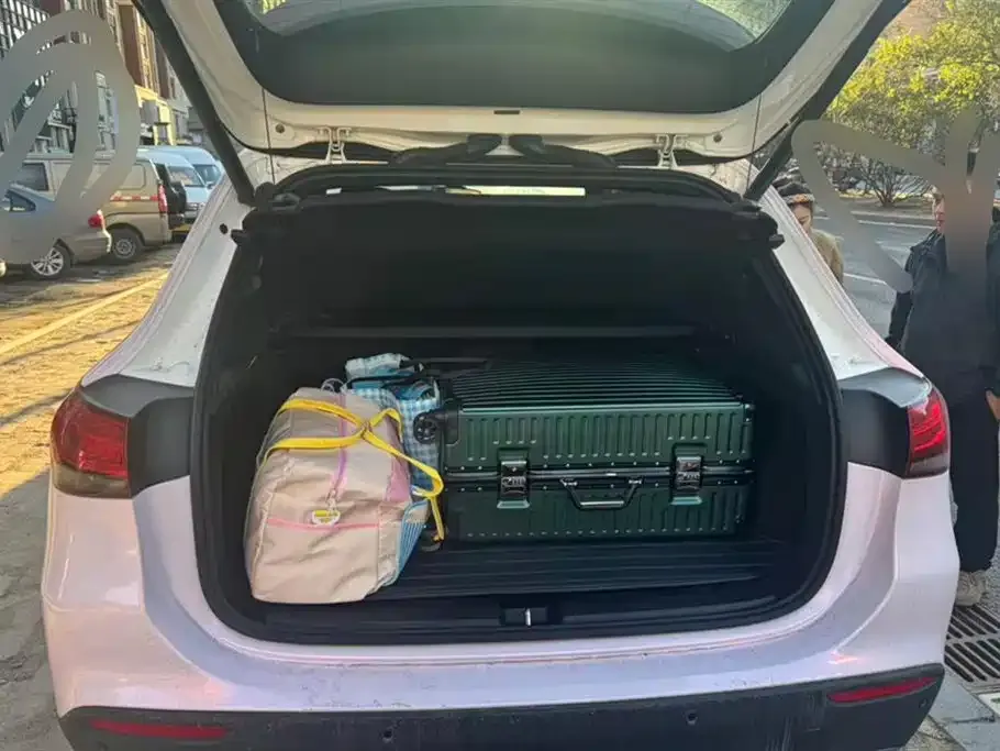 Mercedes-Benz GLA 2021 из CN, фото 3