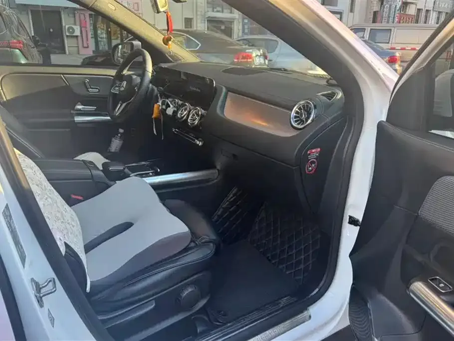 Mercedes-Benz GLA 2021 из CN, фото 7