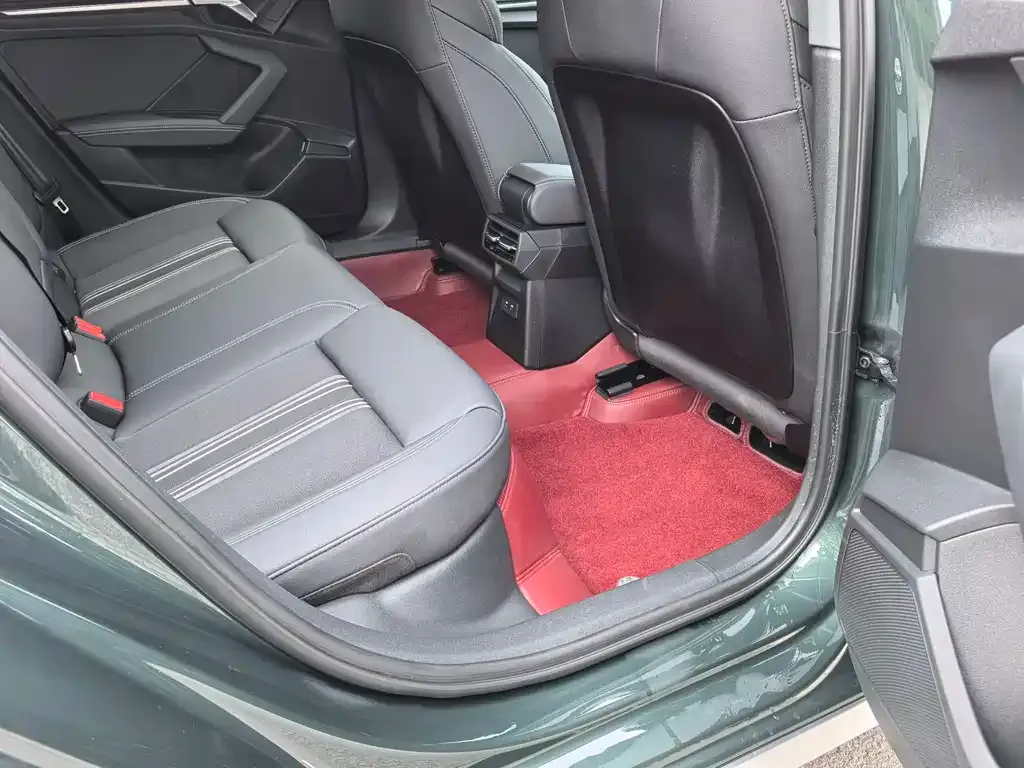 Audi A3 2023 из CN, фото 10