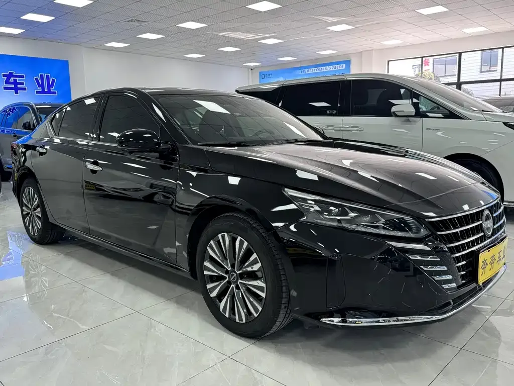 Nissan Teana 2023 из CN, фото 3