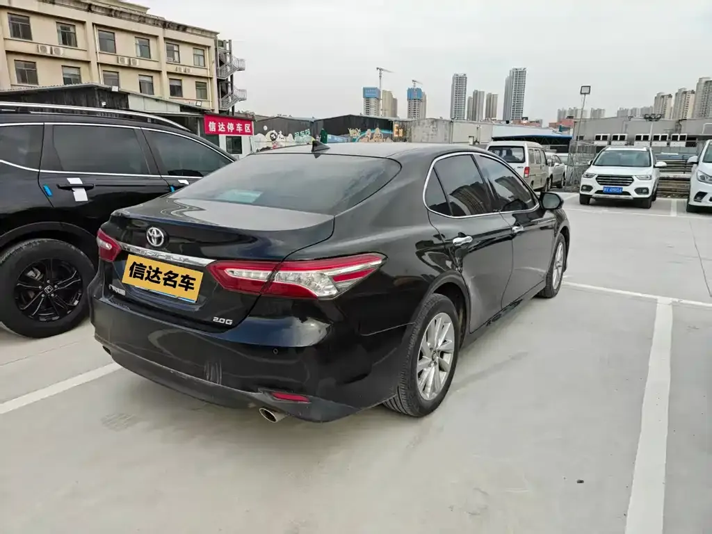 Toyota Camry 2022 из CN, фото 4