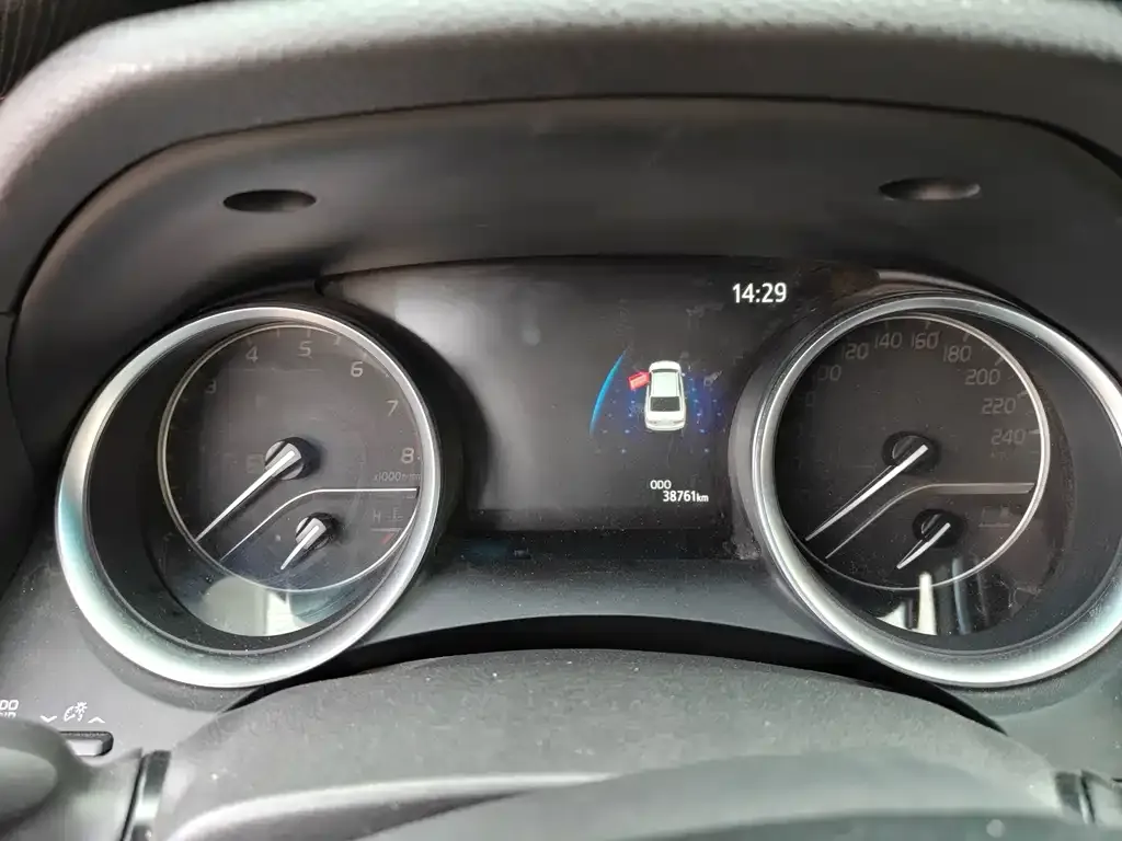 Toyota Camry 2022 из CN, фото 7