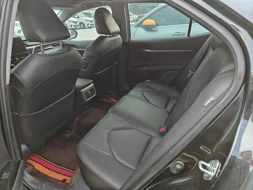 Toyota Camry 2022 из CN, фото 8
