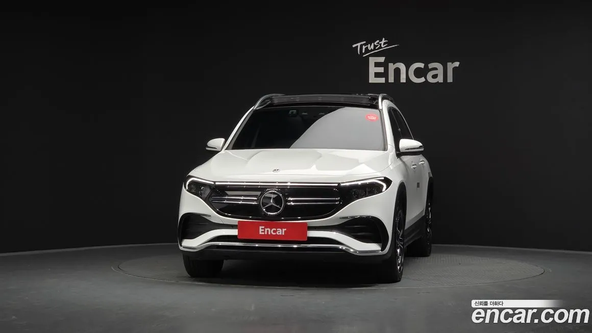 Mercedes-Benz EQB — фото 3