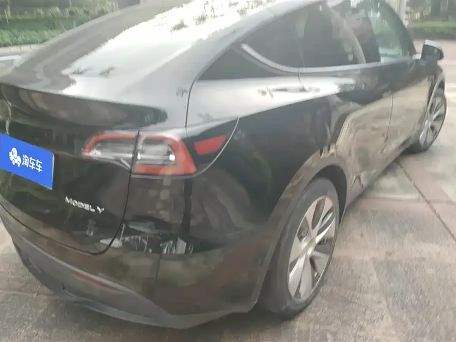 Tesla Model Y 2022 из CN, фото 3