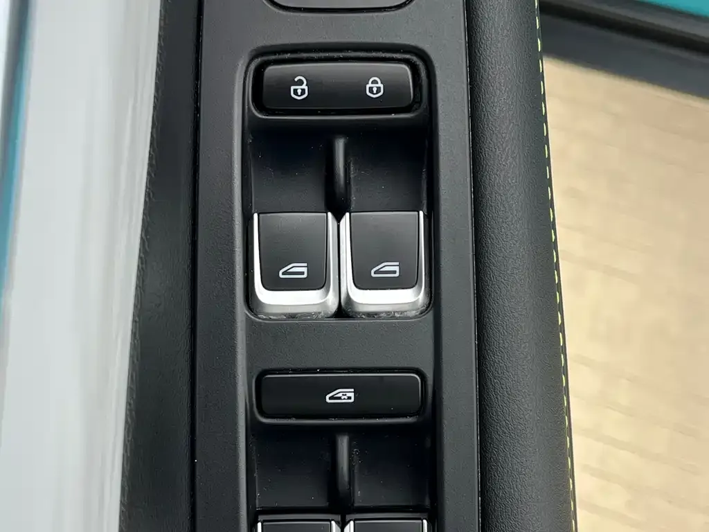 Geely Binyue 2022 из CN, фото 8