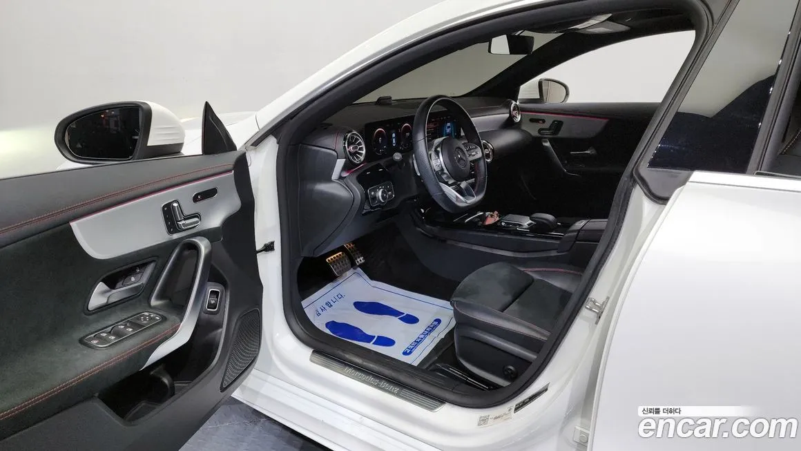 Mercedes-Benz CLA-Class — фото 10