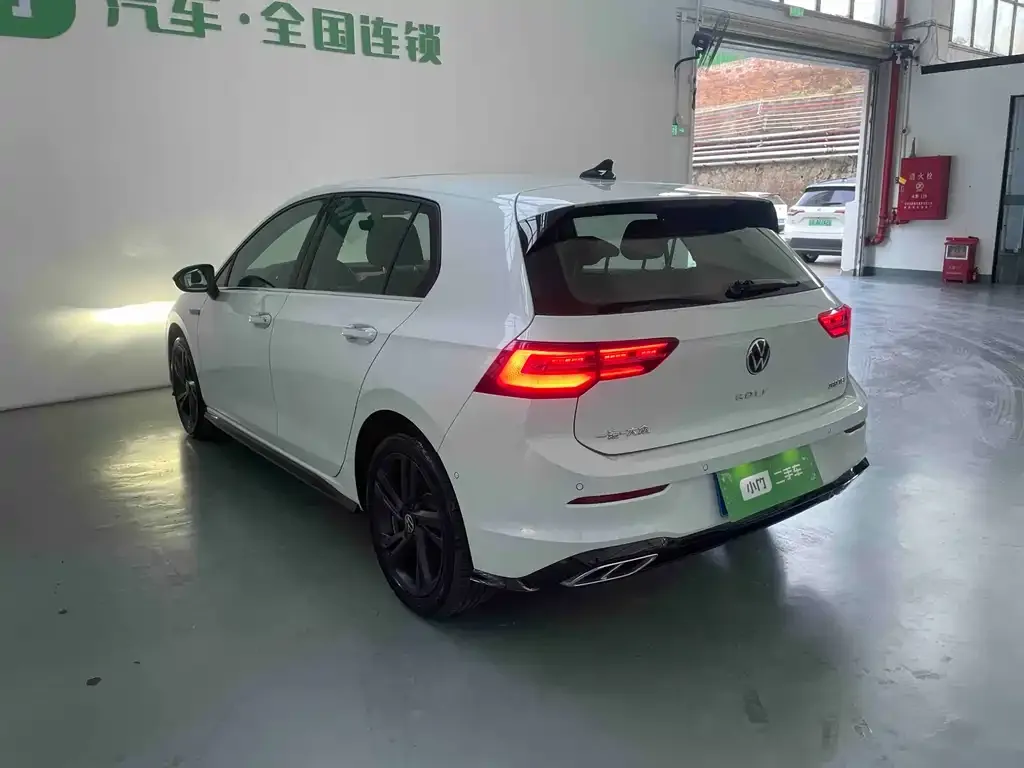 Volkswagen Golf 2022 из CN, фото 6