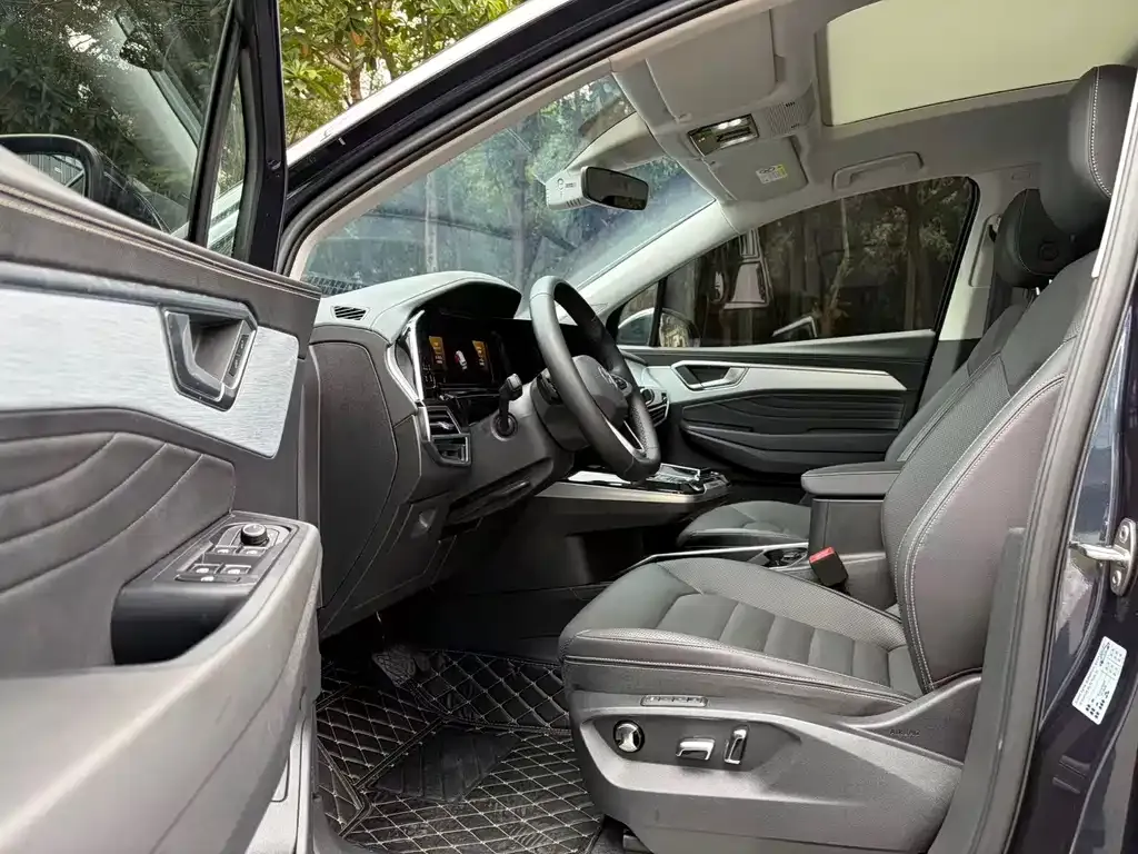 Volkswagen Talagon 2024 из CN, фото 8