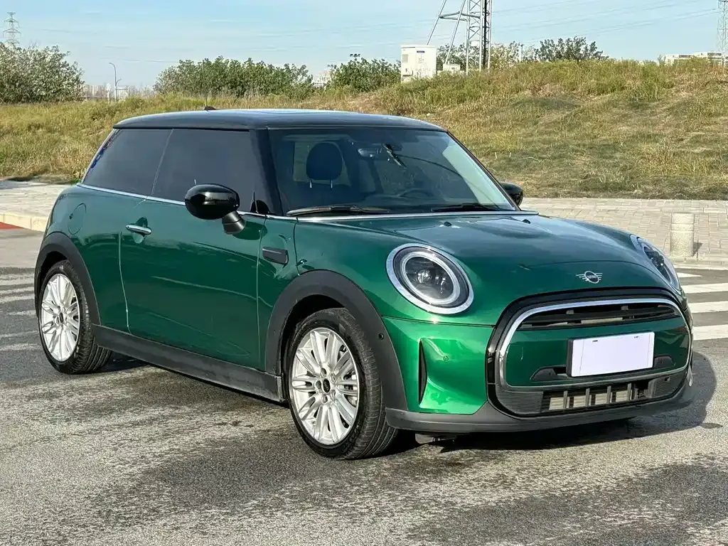 MINI Cooper (3-door) 2022 из CN, фото 3