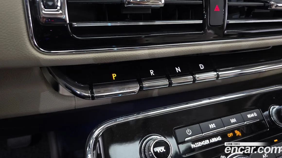Lincoln Navigator — фото 9