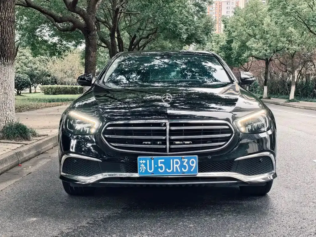 Mercedes-Benz E-Class 2022 из CN, фото 2