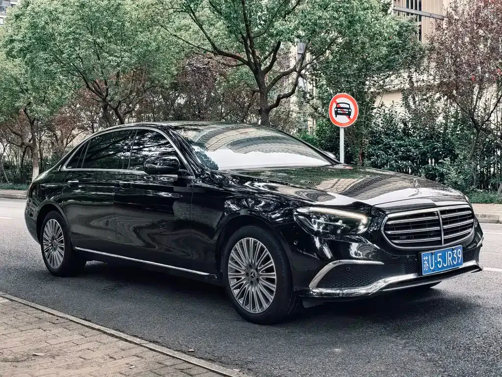Mercedes-Benz E-Class 2022 из CN, фото 3
