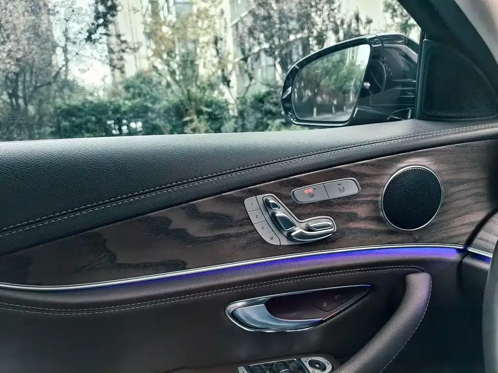 Mercedes-Benz E-Class 2022 из CN, фото 7