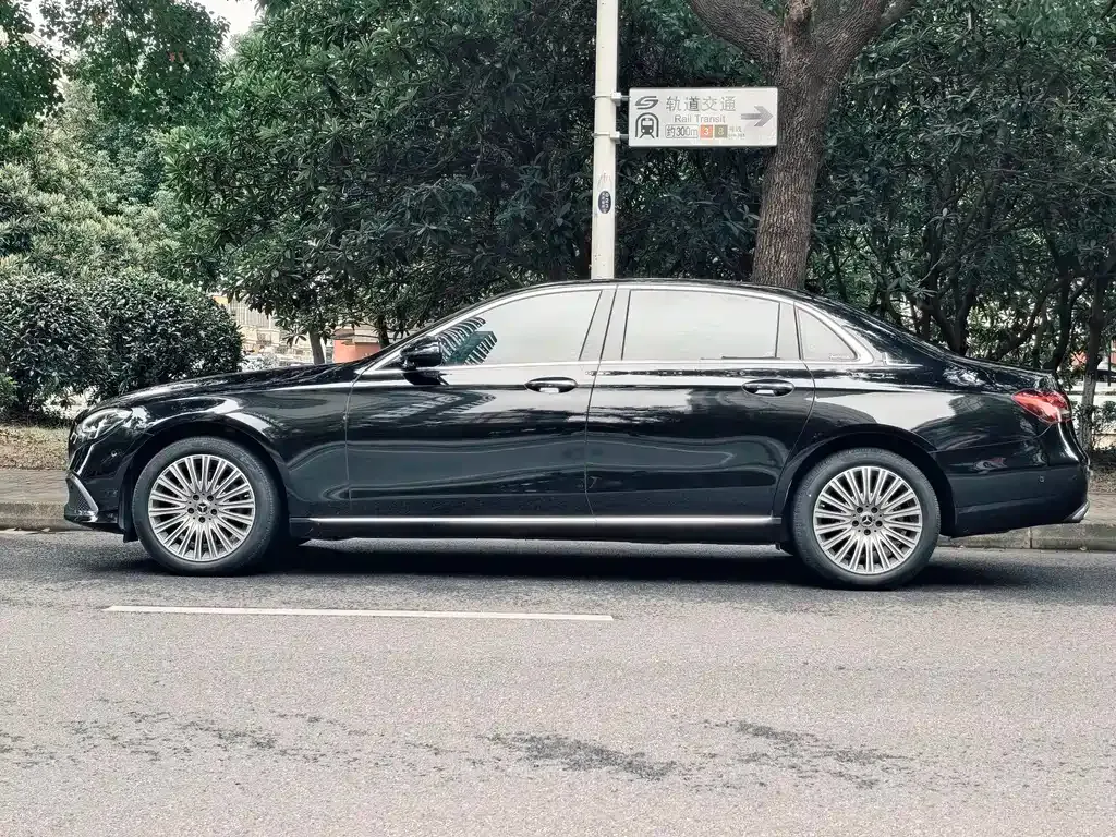 Mercedes-Benz E-Class 2022 из CN, фото 8