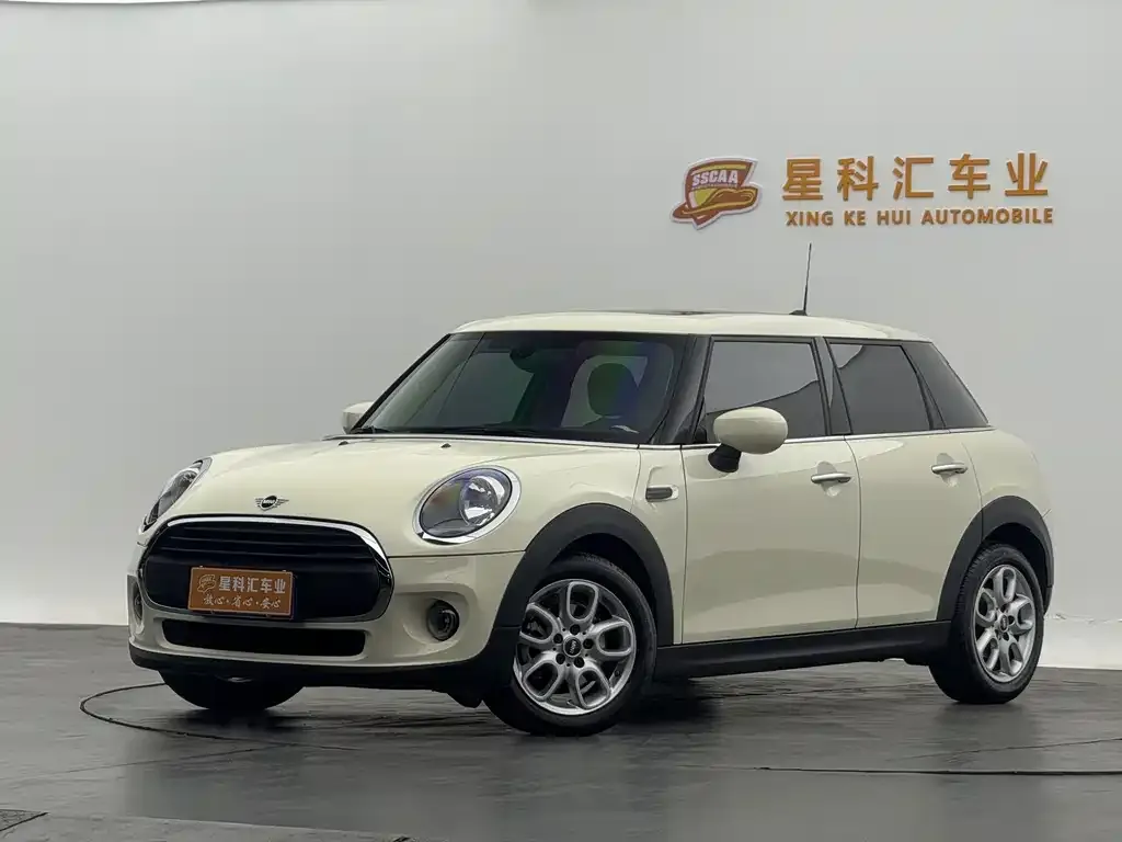 MINI Cooper (3-door) 2021 из CN, фото 1