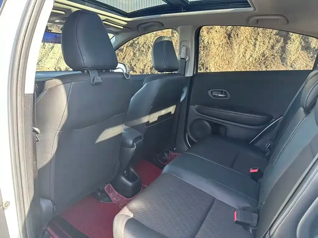 Honda Vezel 2021 из CN, фото 5
