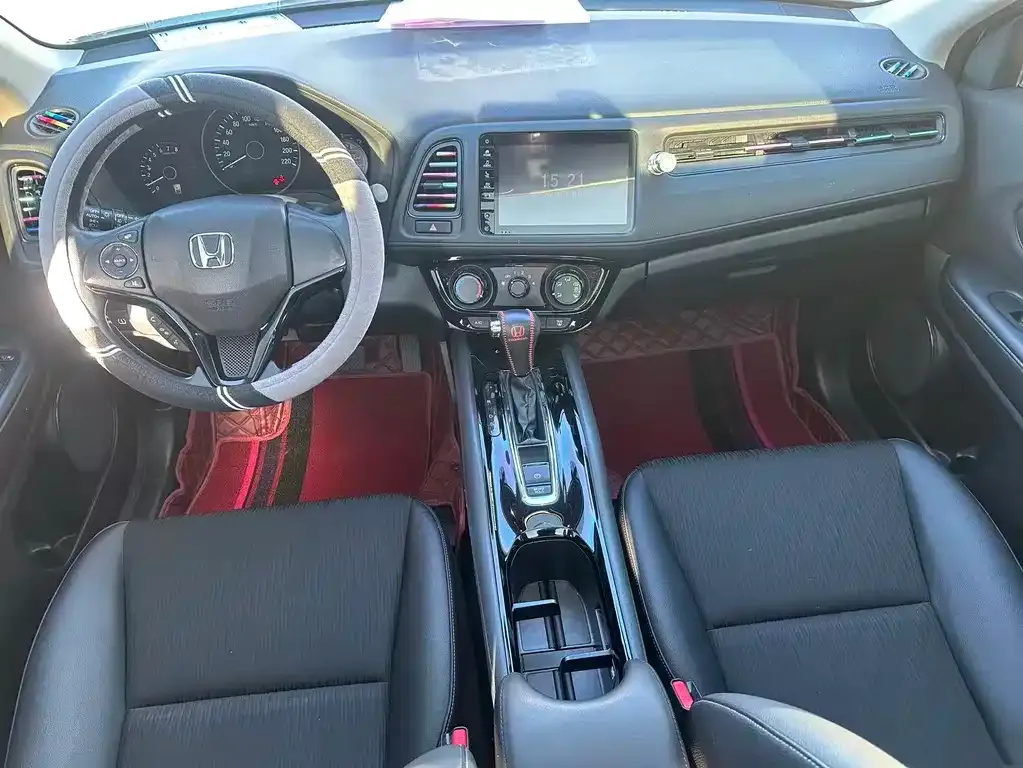 Honda Vezel 2021 из CN, фото 8