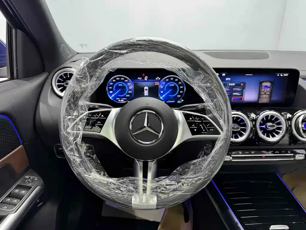 Mercedes-Benz EQA 2025 из CN, фото 10
