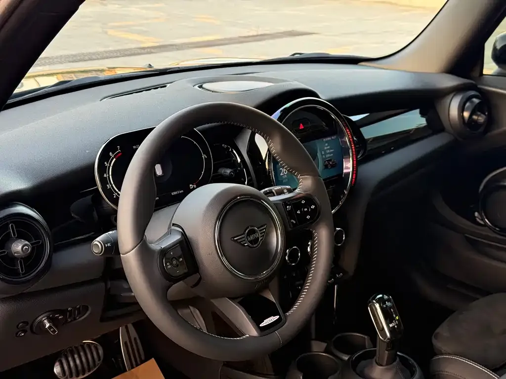 MINI Cooper (3-door) 2022 из CN, фото 9