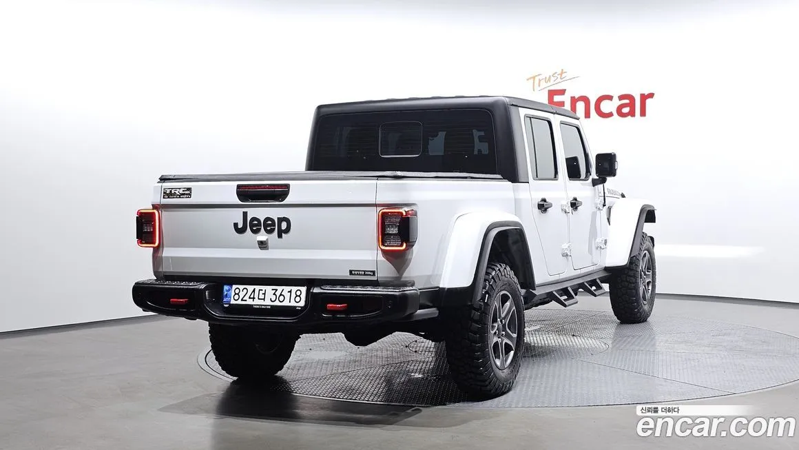 Jeep Gladiator 2021 из KR, фото 2