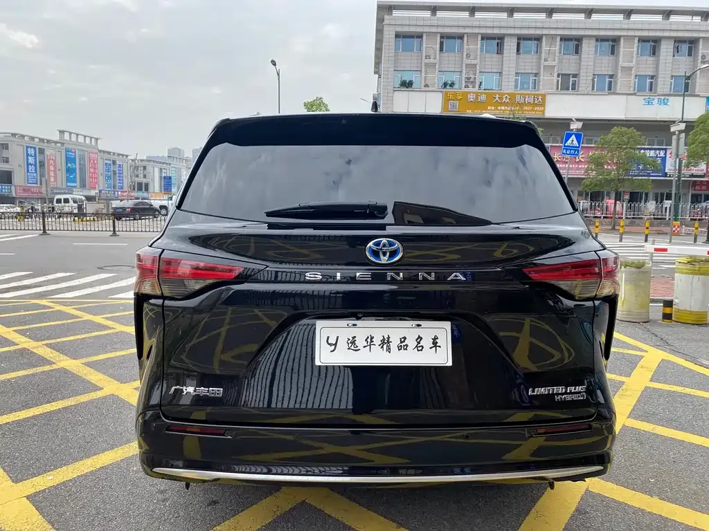 Toyota Sienna 2022 из CN, фото 7