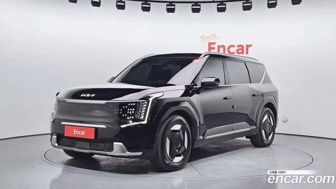 Kia EV9 2024 из KR, фото 1
