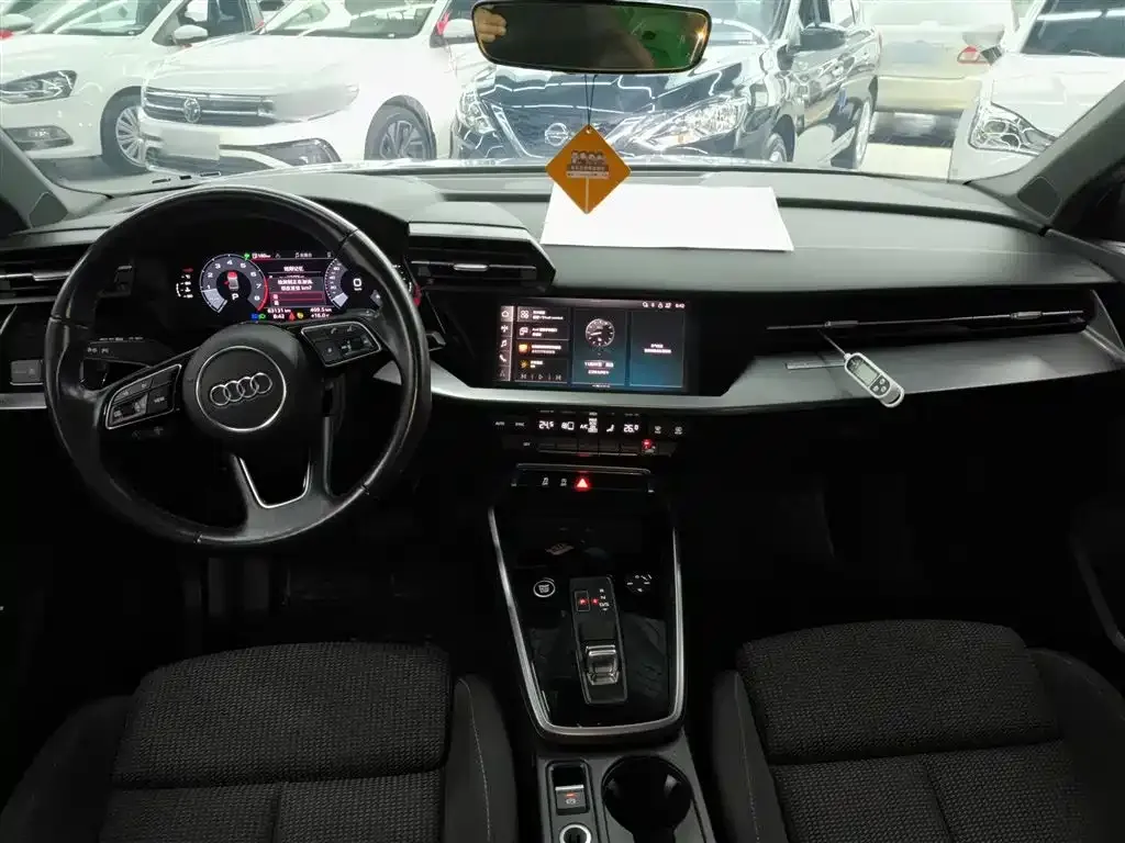 Audi A3 2023 из CN, фото 10