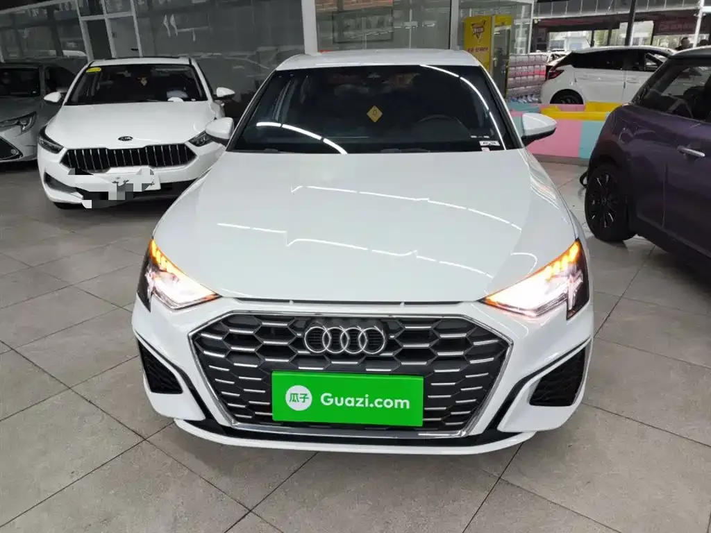 Audi A3 2023 из CN, фото 3